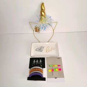 BUNDLE Of Woman's Accessories